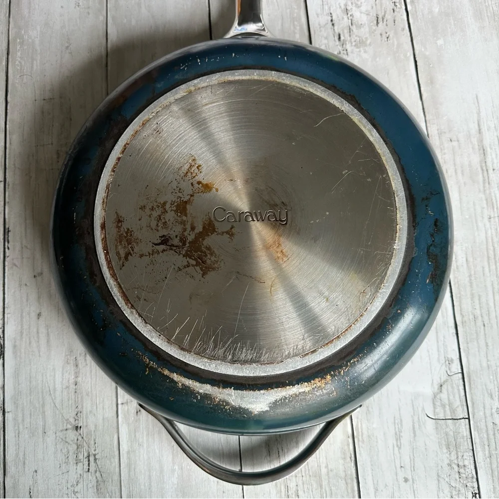 Navy Nonstick Saucepan with Lid - Home Kitchen